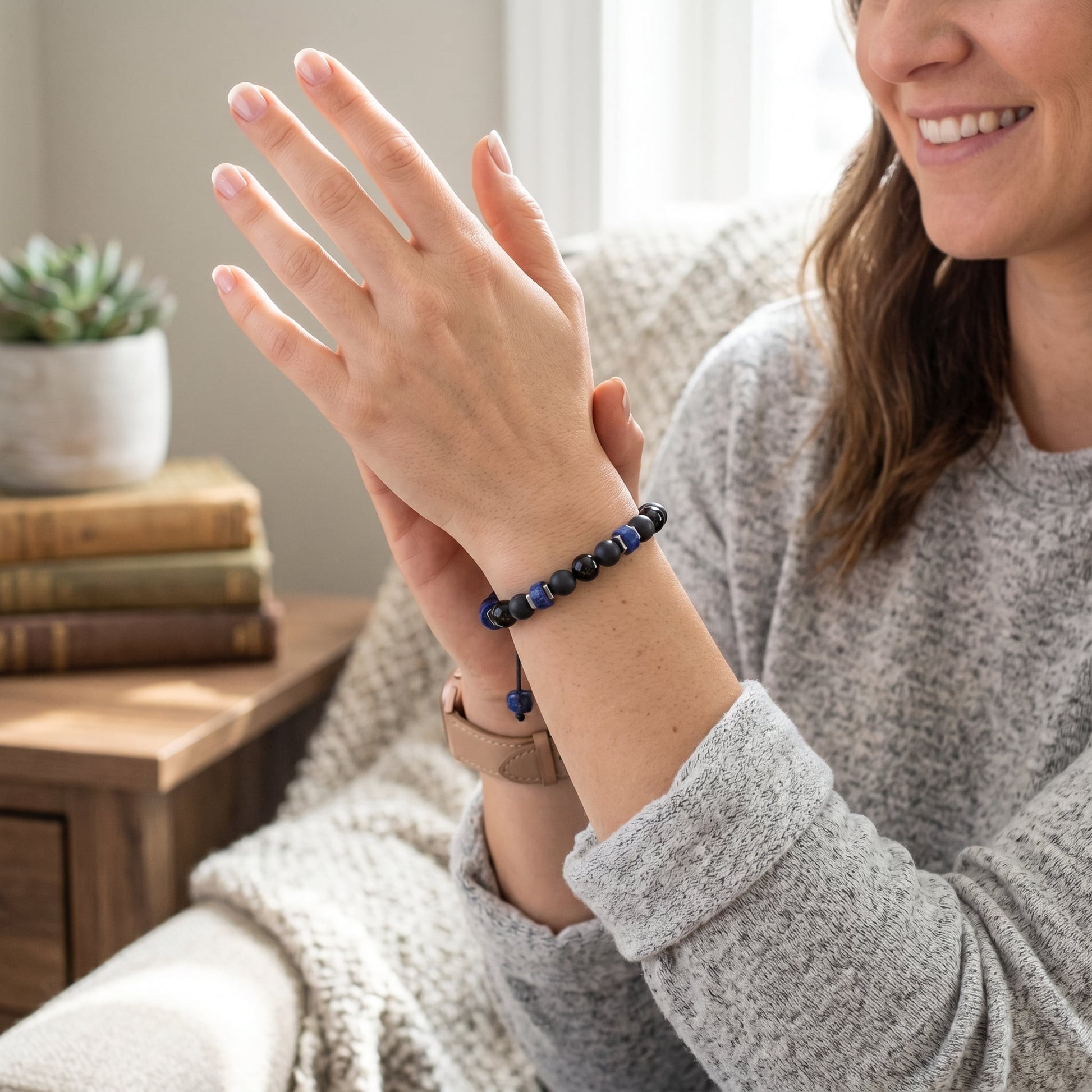 Lapis Lazuli & Matte Black Onyx Bracelet - gift packaging