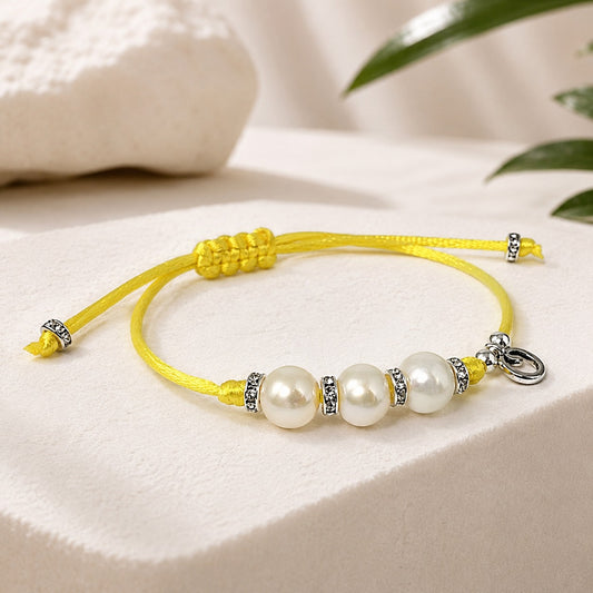 Personalized Freshwater Pearl Bracelet with Initial Charm – Adjustable Bridesmaid Gift for Women